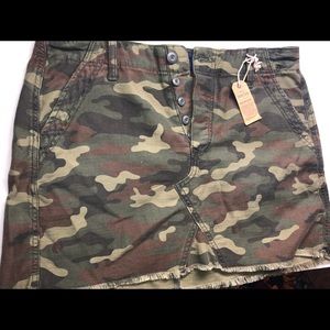 American Eagle skirt